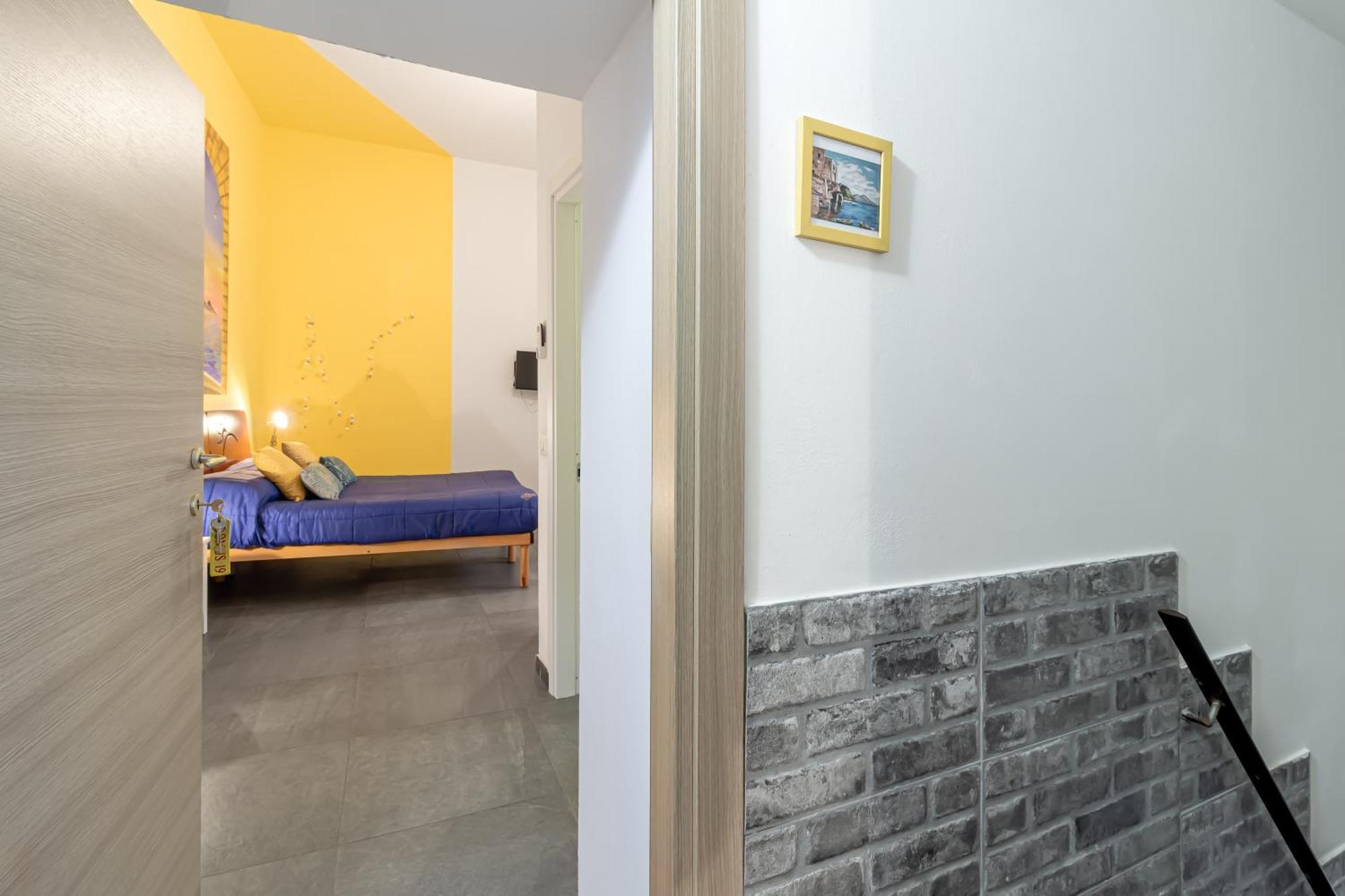 Domus 19 Hotell Napoli Eksteriør bilde
